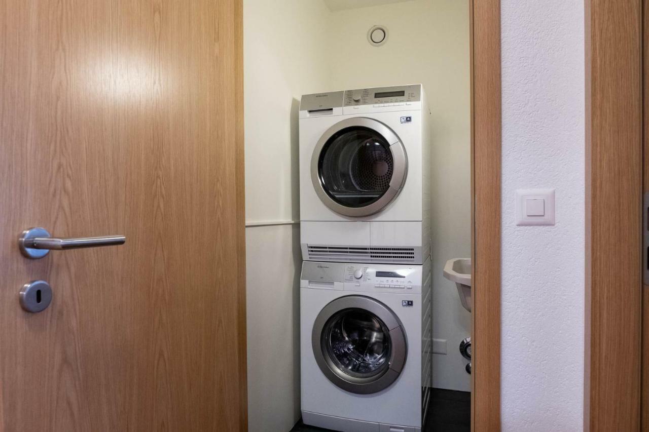 Family Apartment Near The Train Station Веве Екстер'єр фото