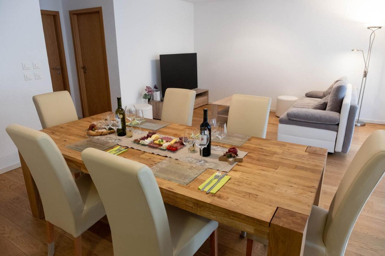 Family Apartment Near The Train Station Веве Екстер'єр фото
